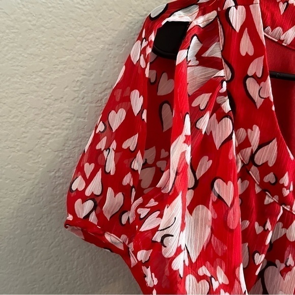 Heart print blouse - Picture 4 of 6